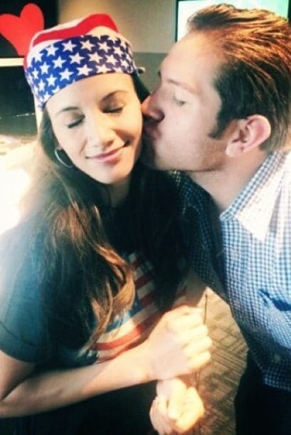 Eso sí, una de las consentidas de El Dasa fue Argelia Atilano, quien recibió un beso de este galán y también está nominada.