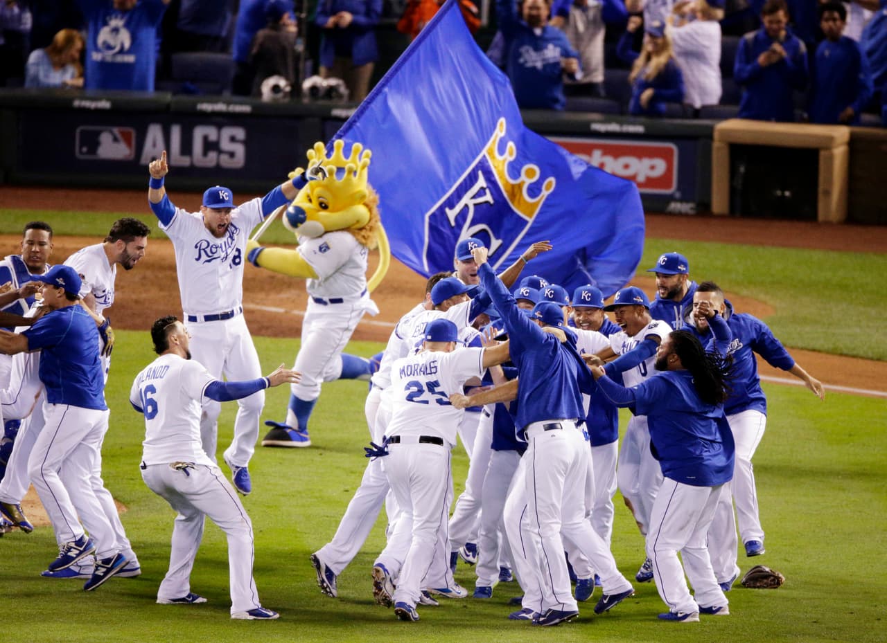 Royals ganó a Azulejos y vuelve a la Serie Mundial