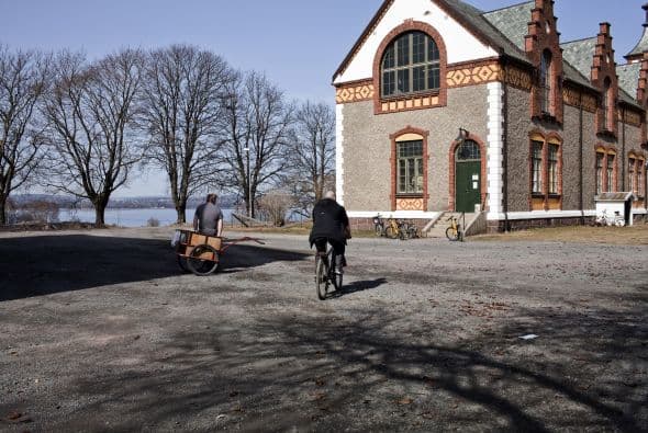 Esta prisión es de mínima seguridad, alberga a 100 presos que viven en pequeñas casas de campo y pueden realizar diferentes actividades.
