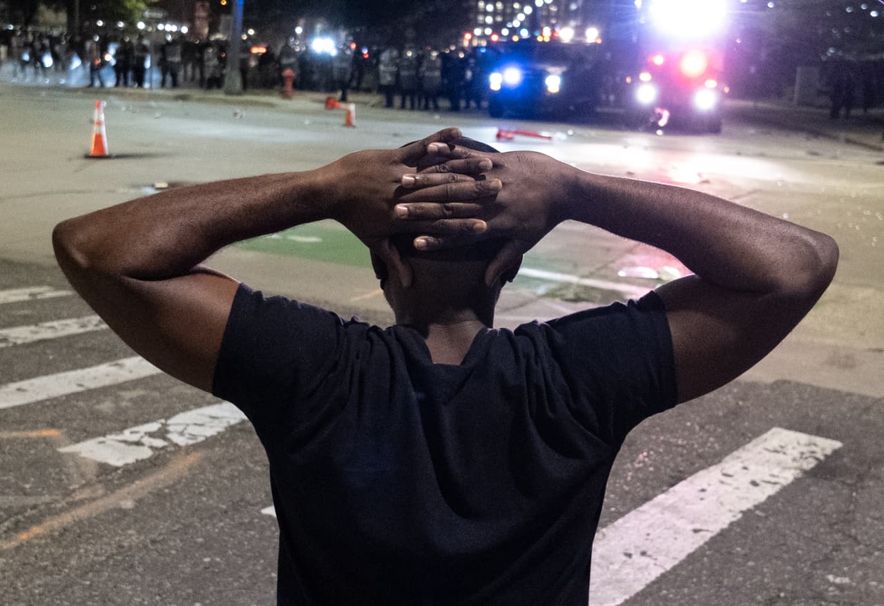 Seis claves para entender el más grande estallido racial de Estados Unidos en 50 años