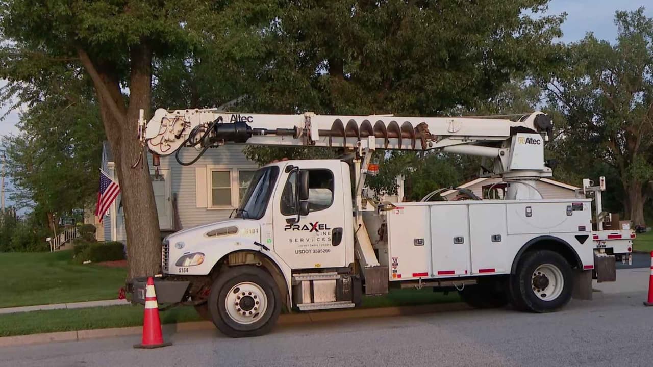 Regresa la luz en Northwest Indiana, pero residentes cuestionan sus altas facturas
