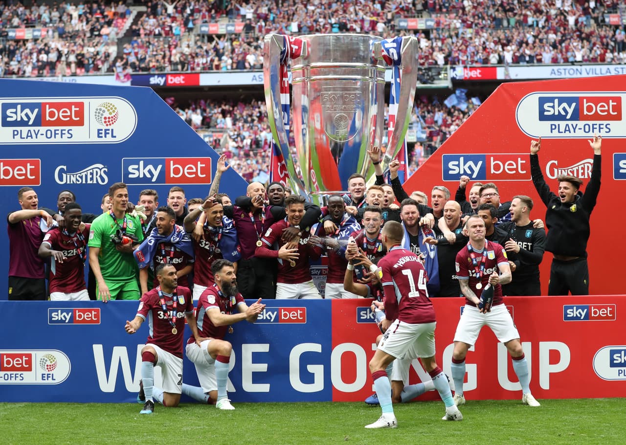 El Aston Villa, recién ascendido como tercer lugar del Championship, es el 4to equipo Premier que más gastó en este mercado: 148.8 millones de euros.
