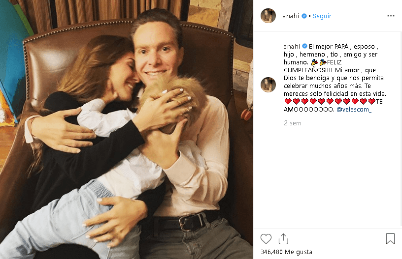 Para dar la noticia, la 
<b><a href="https://www.univision.com/famosos/pedro-damian-revela-que-dudo-que-anahi-fuera-la-indicada-para-dar-vida-a-mia-colucci-en-rebelde-fotos" target="_blank">exintegrante de RBD</a></b> recurrió a su cuenta de Instagram en la que además compartió la portada de una revista mexicana en donde habló sobre este nuevo embarazo.