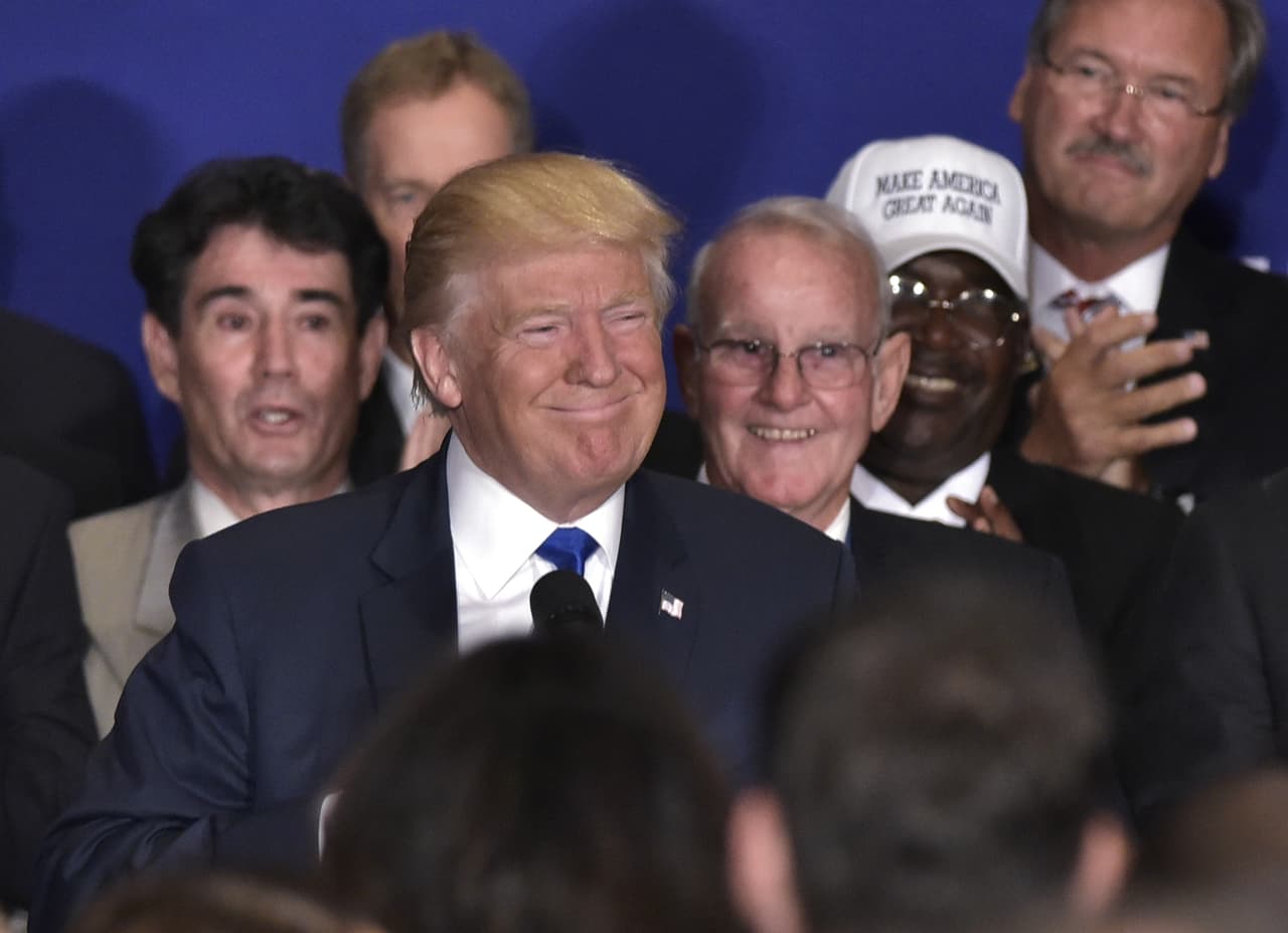 La nacionalidad de Obama: un ejemplo de cómo Trump manipuló a los medios y al público