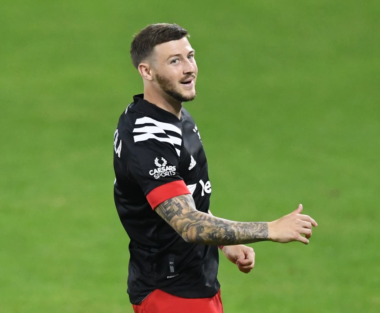 Paul Arriola se une a préstamo al Swansea City