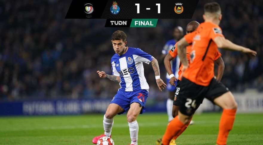 El Porto empata pero no pierde el liderato en Portugal