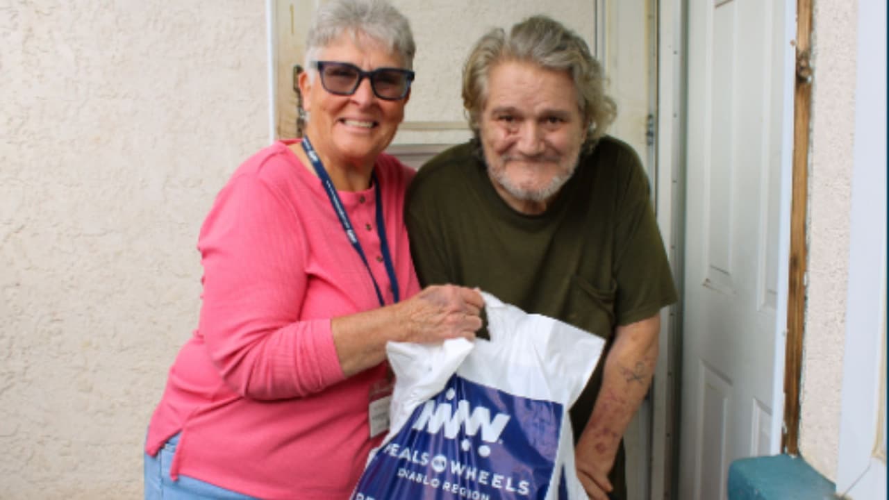 Programa de desayunos para adultos mayores termina en Contra Costa 