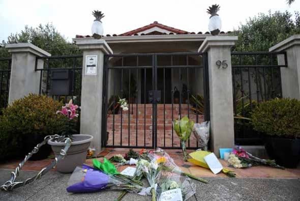 Tras la trágica partida de Robin Williams, su estrella en el paseo de Hollywood, su casa y hasta las locaciones de sus películas han recibido honores para el actor. ¿Quieres ver más? las mejores del mundo del entretenimiento aquí