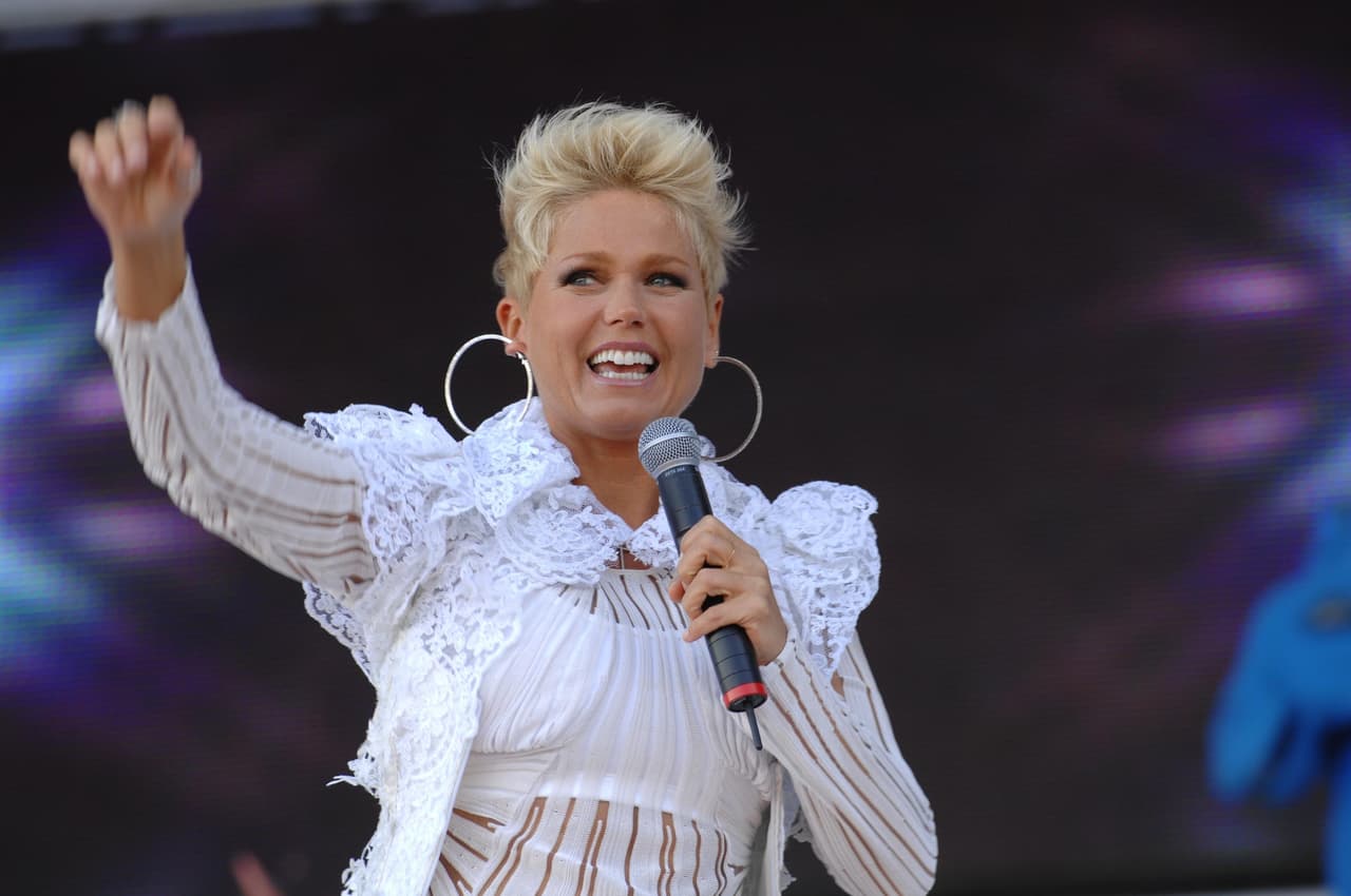 <b>Xuxa</b>: la cantante brasileña comenzó su carrera en 1980 y ha vendido 50 millones de copias. 
<br>