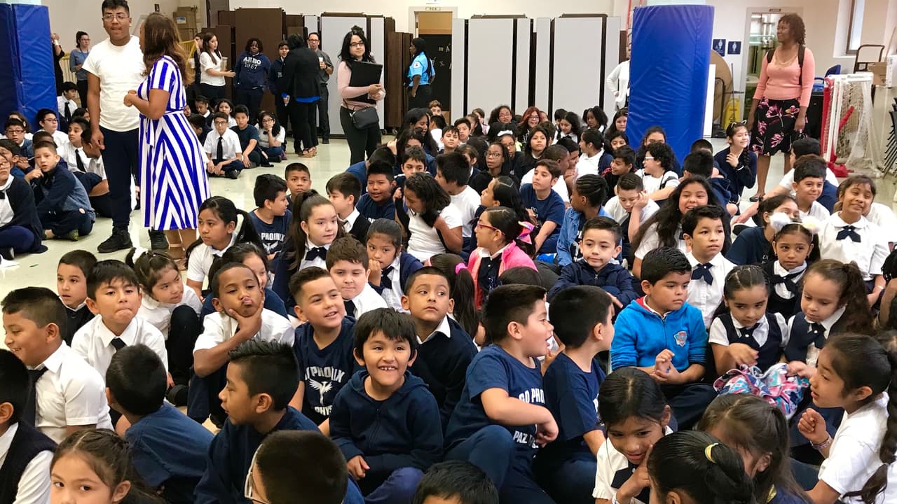 En la Escuela Primaria Octavio Paz, los pequeños se llevaron una padrísima sorpresa. Les entregaron herramientas para que puedan cumplir con éxito su año escolar.