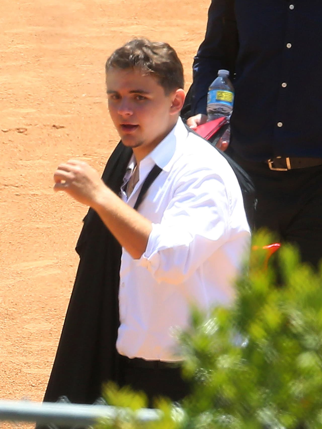 Seis años después de la muerte de su padre, Prince le demuestra a su padre que es un buen chico.