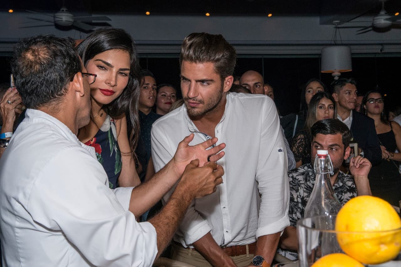 Dicho evento fue para recaudar fondon para la fundación Voces.