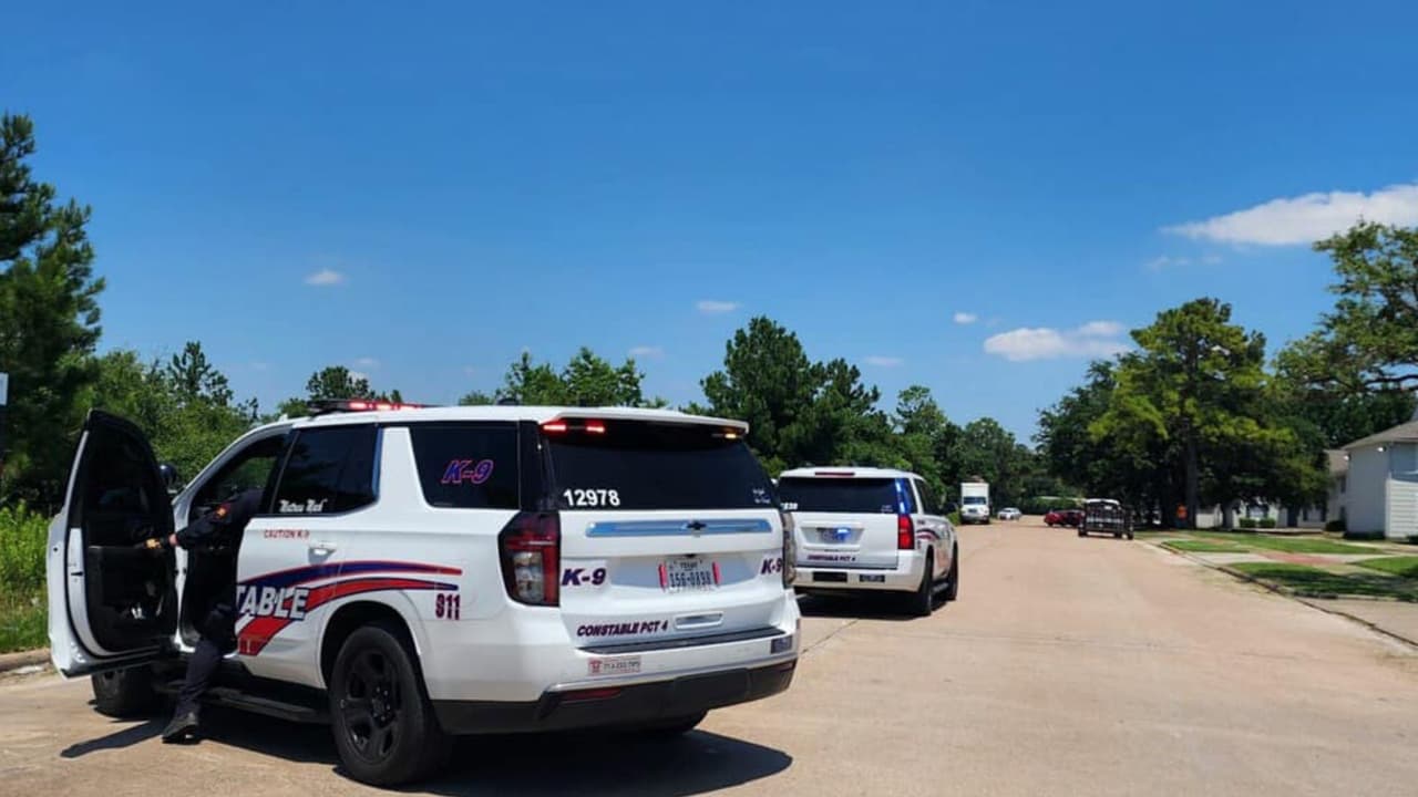 Persecución policial termina con un sospechoso arrestado y un oficial herido en el condado Harris 