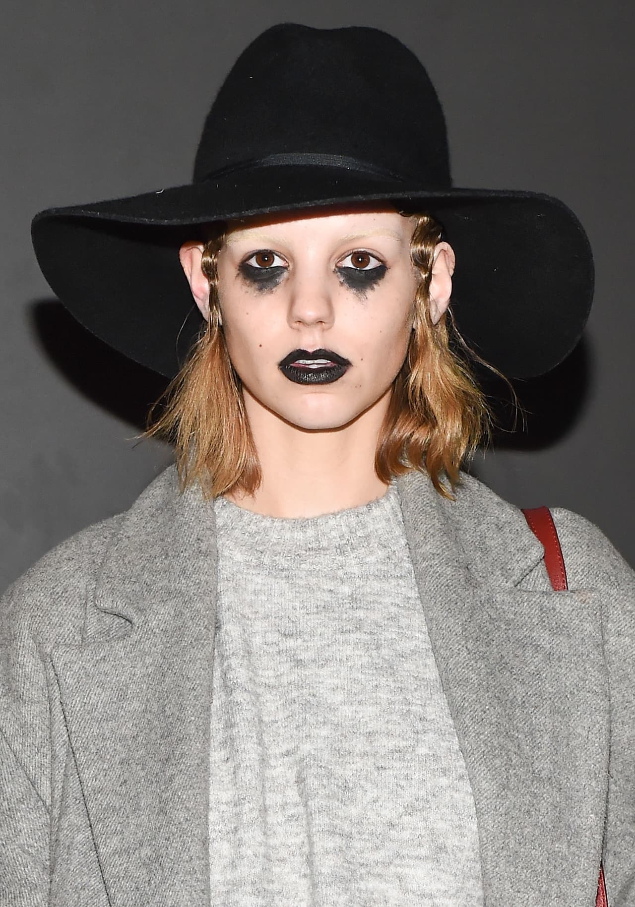 La tendencia gótica se toma la moda