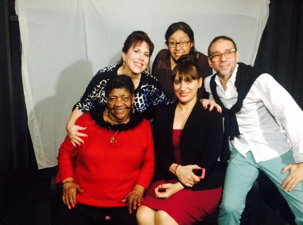 En 2011, Esther regresó al teatro en Miami, después de varios años de ausencia con la comedia 'Ñaque, o de piojos y actores', de la cual fue protagonista.