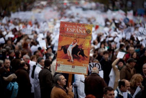 Mostró además su disposición a aceptar sus propuestas siempre que permitan el mismo ahorro previsto en el plan de la comunidad.