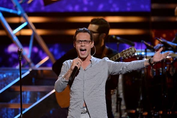 Y lo vimos tan enamorado en el escenario...