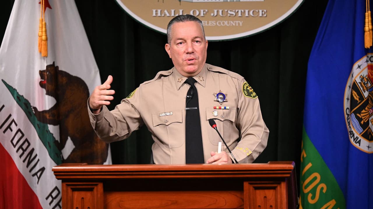 "Todo es muy fluido": Alex Villanueva confía en sus posibilidades para ser reelecto como sheriff de Los Ángeles