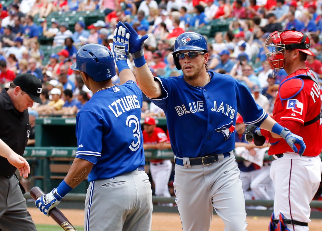 Curt Casali rompió el empate con HR y Rays ganaron a Azulejos