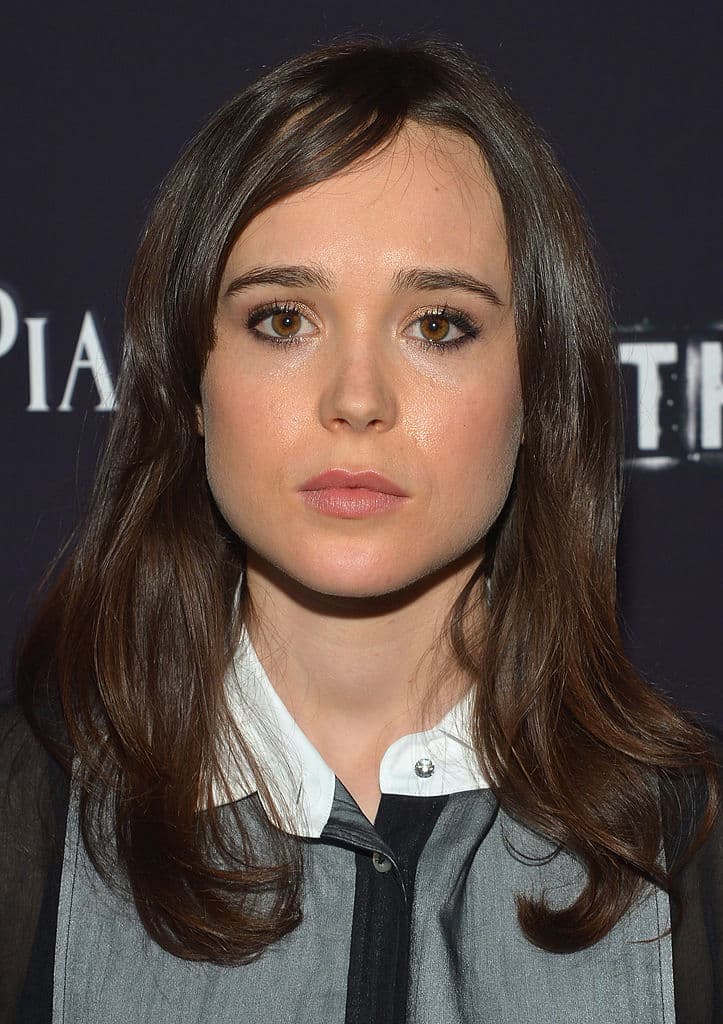 El hacer púbica su decisión, lo convirtió en una de las personas trans más famosas del mundo, y comenzó a ser tendencia en Twitter en más de 20 países.