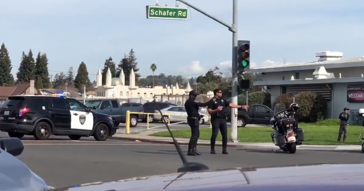 Levantan cierre de emergencia en escuela de Hayward