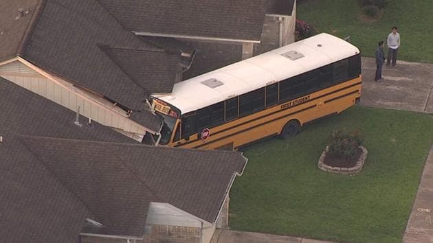 No se reportaron víctimas tras el incidente. La investigación de los hechos está en curso.