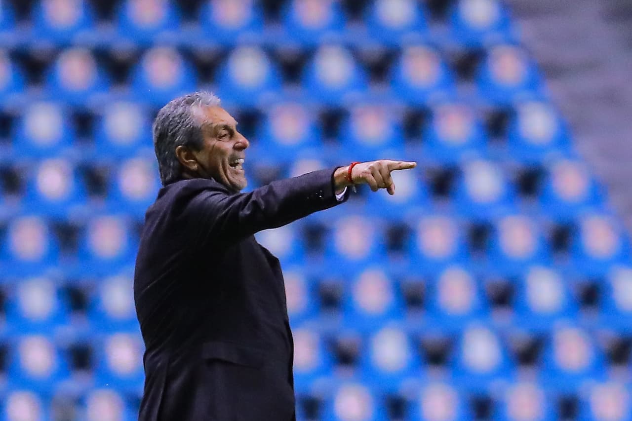 Tomás Boy sobre expulsión de Vikonis: "El VAR es nuestro enemigo"