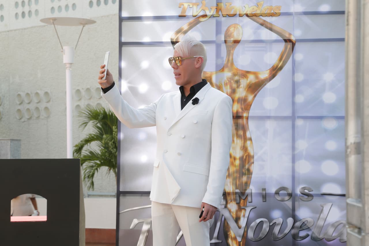 ¡Foto aquí, foto allá!