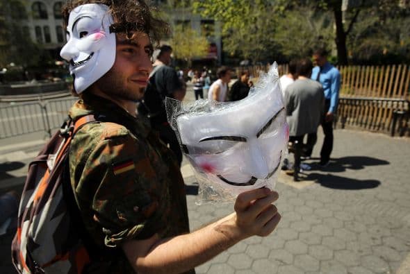 Día del Trabajador: En Nueva York, y en otras partes del país, miles de personas salieron a marchar por las calles por una reforma migratoria así como en defensa de los derechos de los trabajadores y salarios justos.