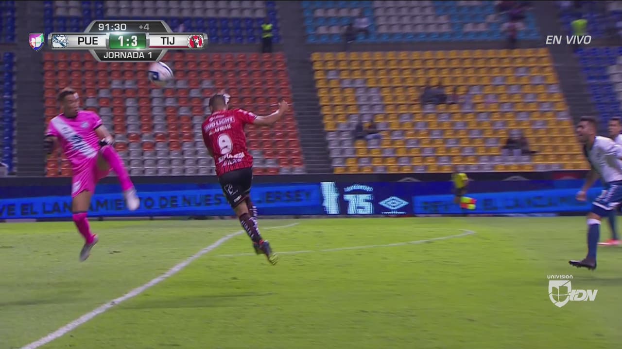 Ángel Sepúlveda entró de cambio para poner el Xolos 3-1 Puebla