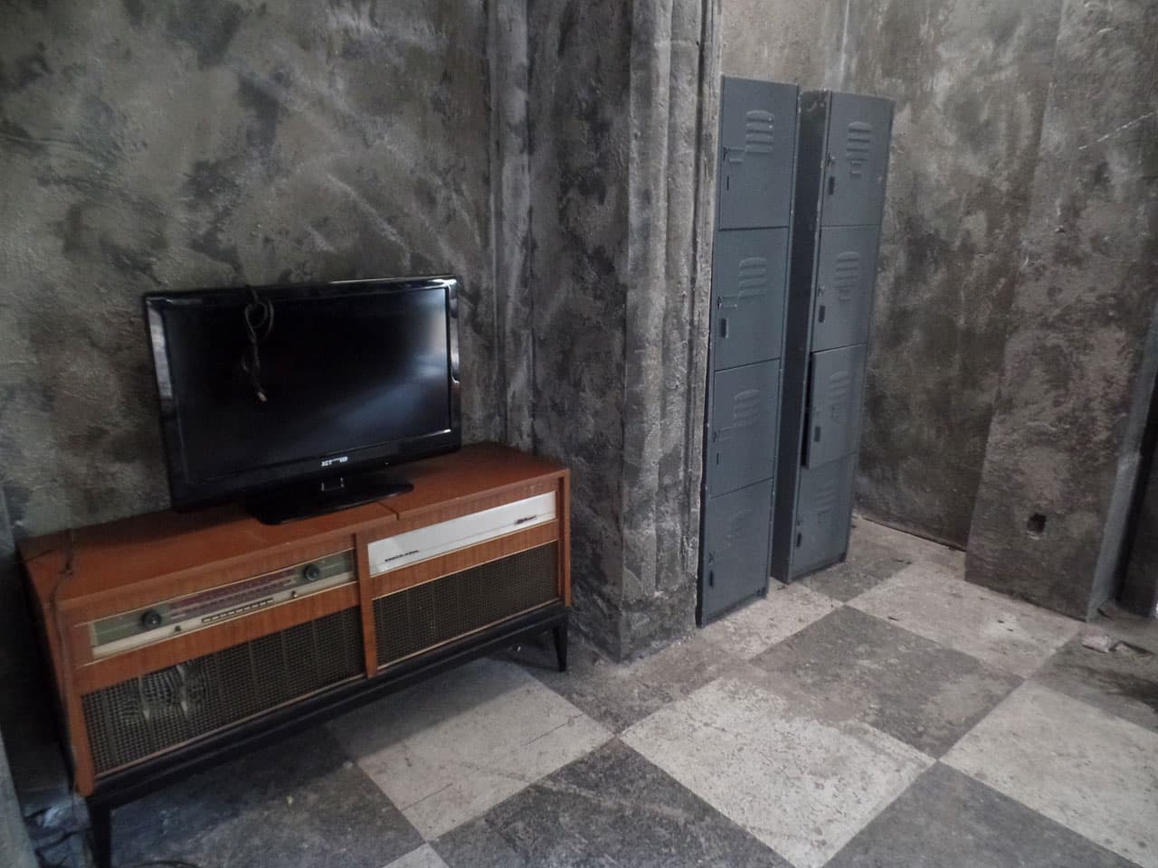 ¿Qué guardará en cada uno de los lockers de su recámara?