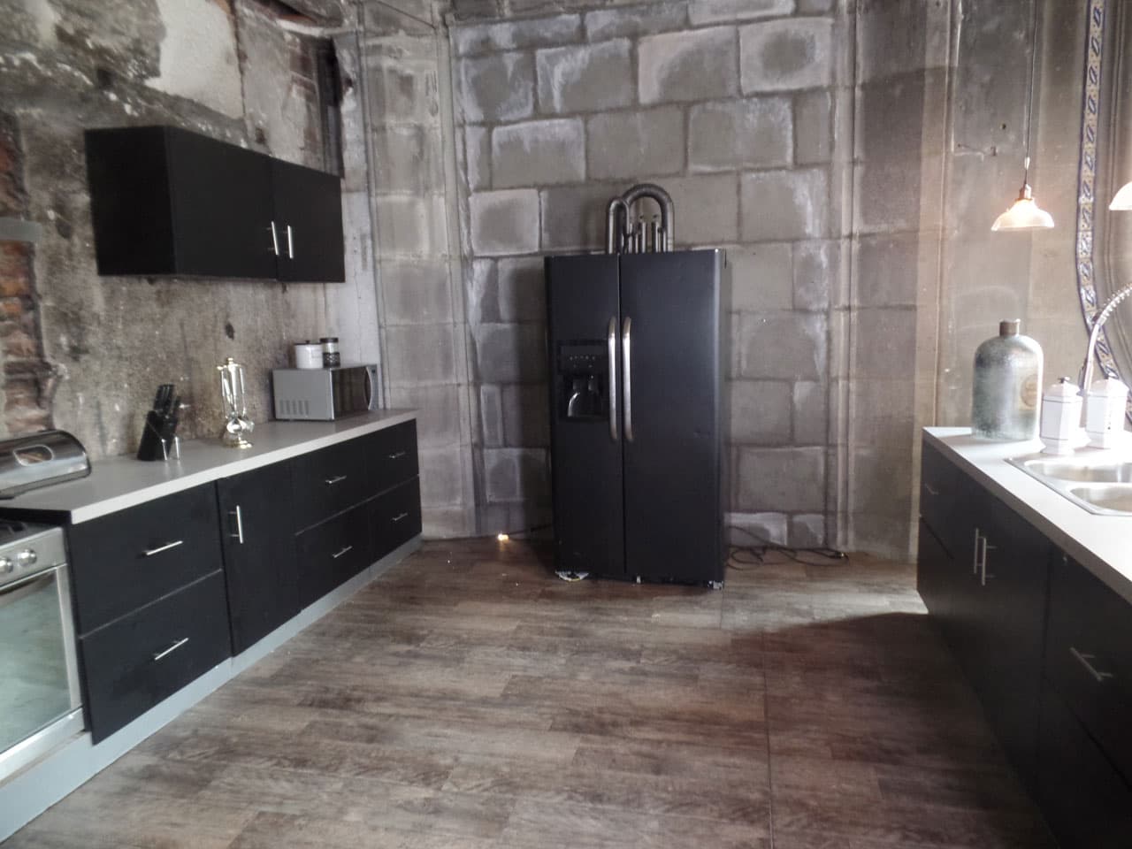 Por eso tiene una cocina equipada con todo lo necesario.