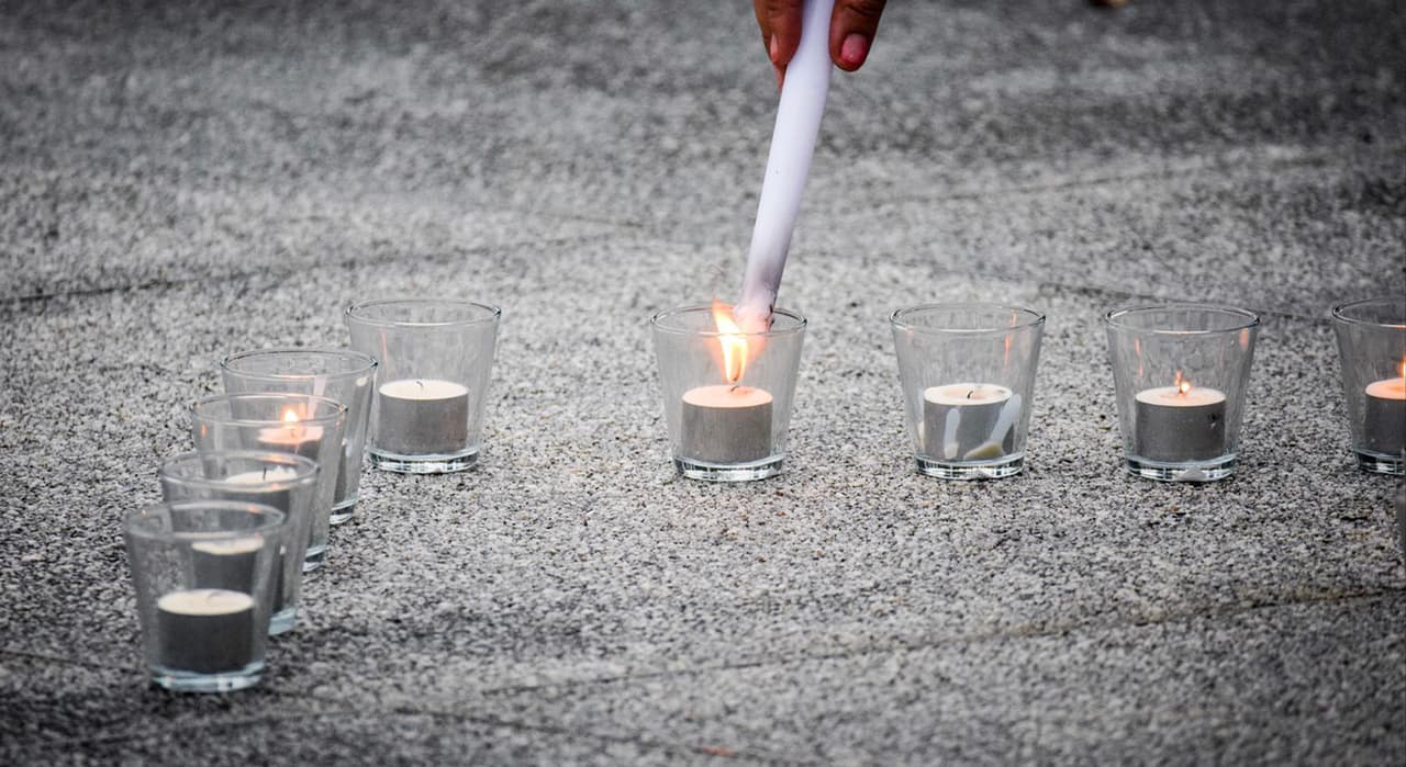 La familia habilitó una página de 
<b>GoFundMe "Let's find Erica Hernandez"</b>, para ayudarse con los gastos de la búsqueda y ahora con los gastos funerarios.