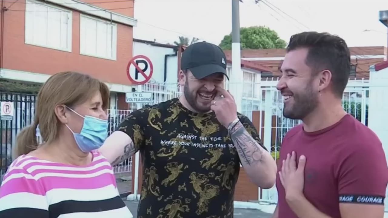 <b>Se reencuentra con su familia 32 años después de ser robado cuando era un bebé</b>
<br>
<br>El 25 de septiembre de 1988 el niño fue robado por un hombre que en ese entonces era la pareja sentimental de su mamá y que juró vengarse porque ella lo había dejado. Apareció en Noruega 32 años después. Así fue el emotivo reencuentro.