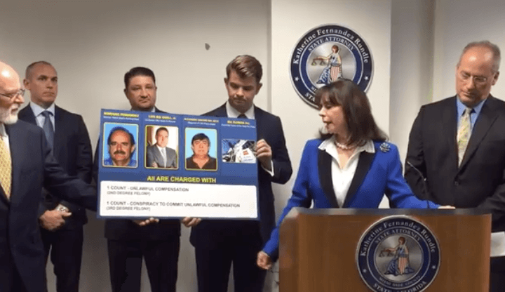 Funcionario de Miami Beach recibía noches gratis en hoteles a cambio de favores en la alcaldía, según los fiscales