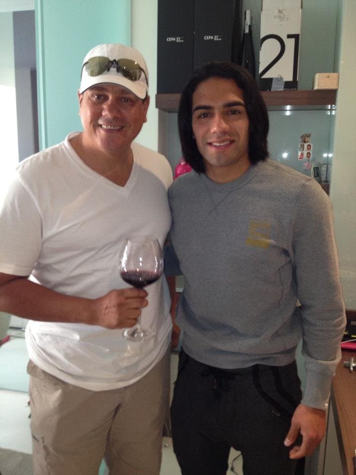 Cabe señalar que Herbert y su sobrino mantenían una relación muy cercana, incluso el actor realizó el documental 'Falcao: un sueño y una lección de vida', el cual se emitió en septiembre de 2014 por la cadena RCN.