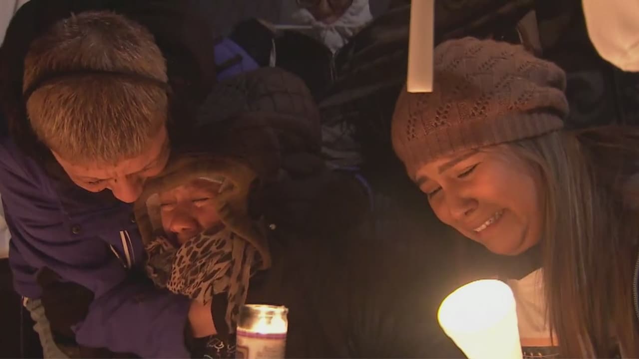 "Ya paren tanta violencia", dice entre lágrimas la mamá de Angie Monroy, adolescente asesinada en La Villita