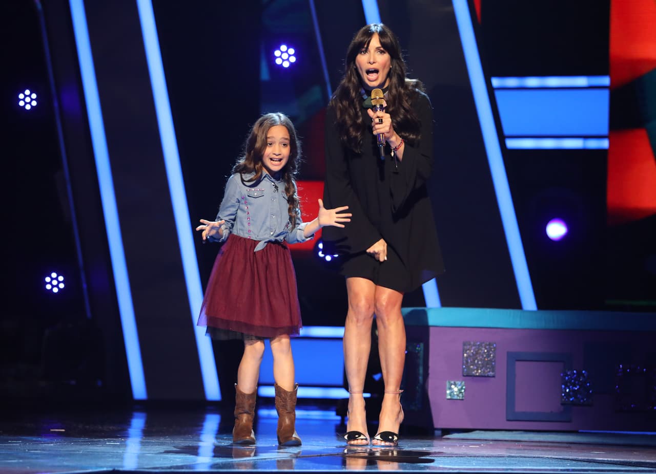 Giselle contagia noche a noche a los 
<b><a href="http://www.univision.com/shows/pequenos-gigantes#rel" target="_blank">Pequeños Gigantes</a></b> de su entusiasmo y les da consejos para que alcancen sus sueños.