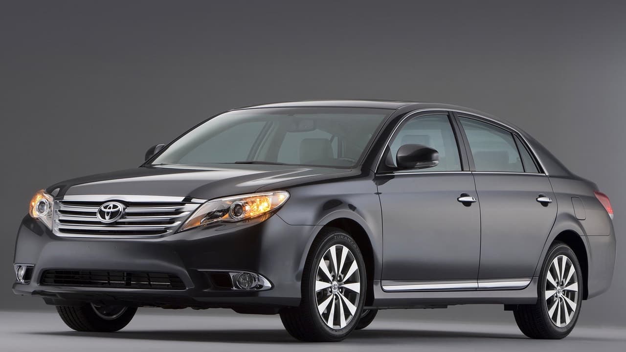 <h3 class="cms-h3-H3">5. Toyota Avalon. Tiempo promedio de propiedad: 8.6 años</h3>
<br>En la imagen, el 
<i>Toyota Avalon 2011</i>.