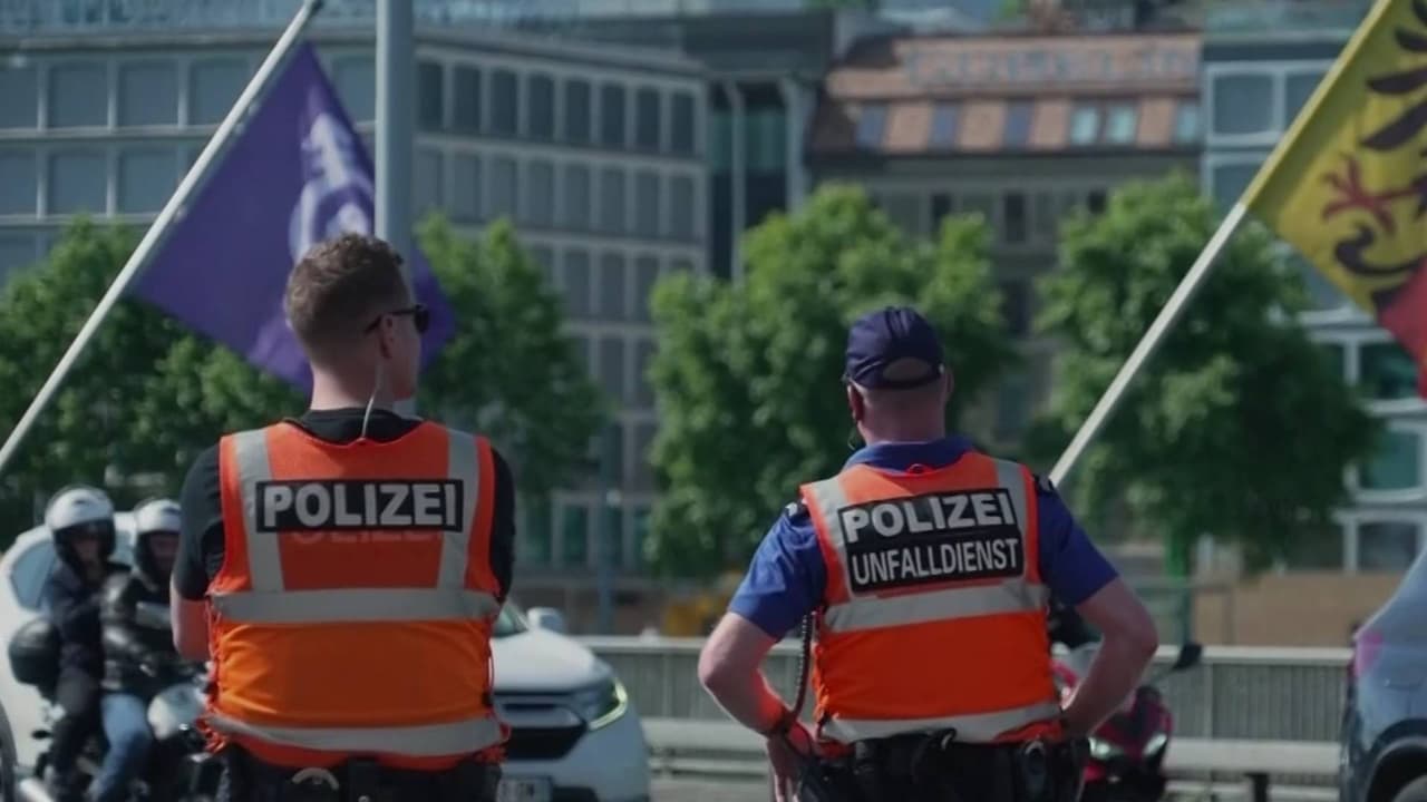 Miles de personas salen a las calles de Ginebra a protestar contra la cumbre del G7