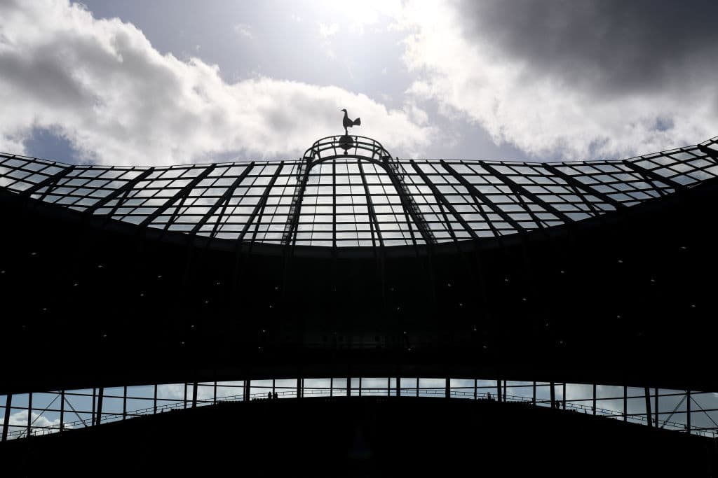 Estadio previo al enfrentamiento.
