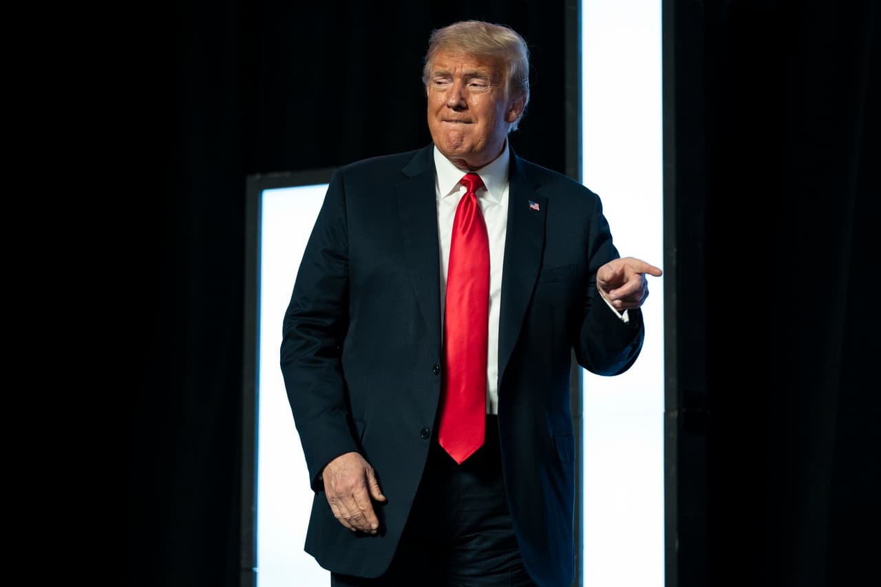 Donald Trump participa en un acto público durante su etapa como presidente de Estados Unidos.