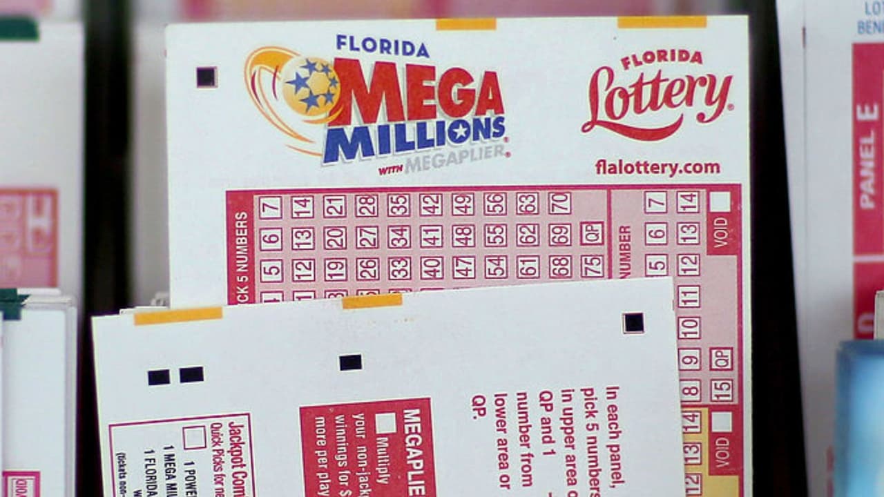 Mega Millions trae más de $300 millones esta noche