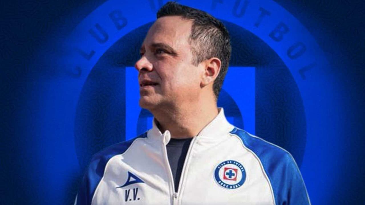 Víctor Velázquez es reelegido como presidente de la Cooperativa Cruz Azul