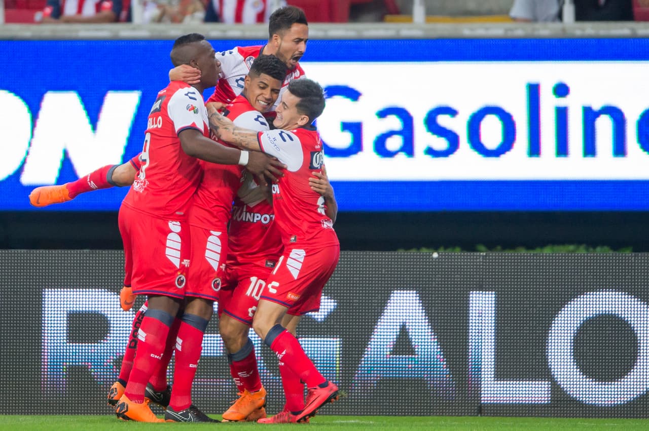 09 Veracruz: 18 puntos producto de 5 victorias, 3 empates y 6 derrotas con 10 goles a favor y 18 en contra.