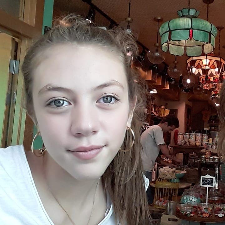 "La verdad no es como que me voy a morir si no lo hago (conocer a Jorge Salinas), pero tampoco me vendría mal si pasa. No es algo que lo necesite. 
<b>Claramente, no lo necesito</b>", dijo la adolescente a 'Ventaneando'.