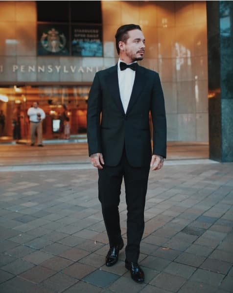 J Balvin le ha robado el corazón a sus fans. Este año tiene seis nominaciones a Premio Lo Nuestro.