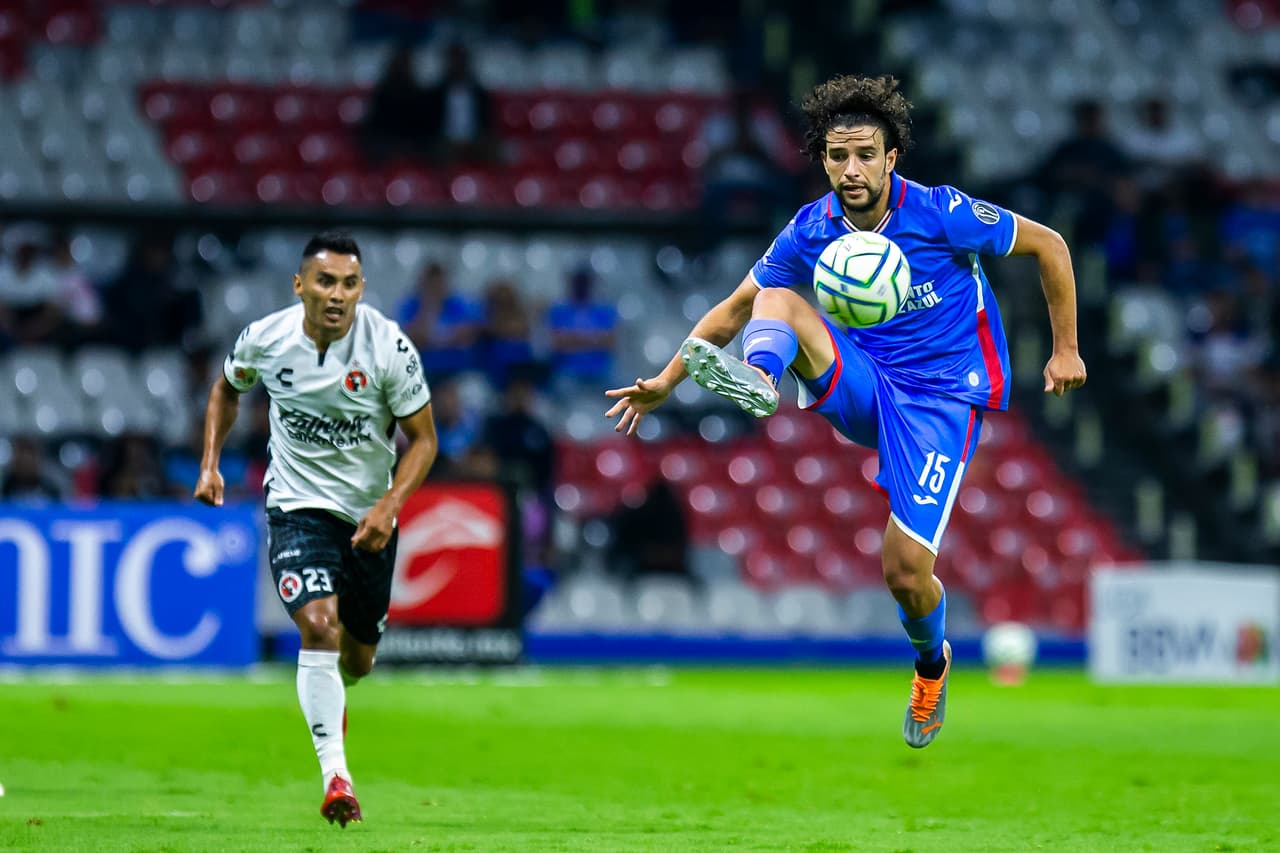 Los Xolos sorprendieron a Cruz Azul en el Azteca y ya son cuartos en la clasificación.