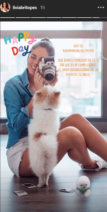 Este 21 de julio se celebra el 
<b>Día Mundial del Perro </b>y compartió esta imagen donde aparece al lado de su mascota Loco.
<br>