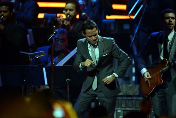 Marc cantó sus éxitos 'Vivir mi vida', 'Tú amor me hace bien' y 'Cambio de piel'.